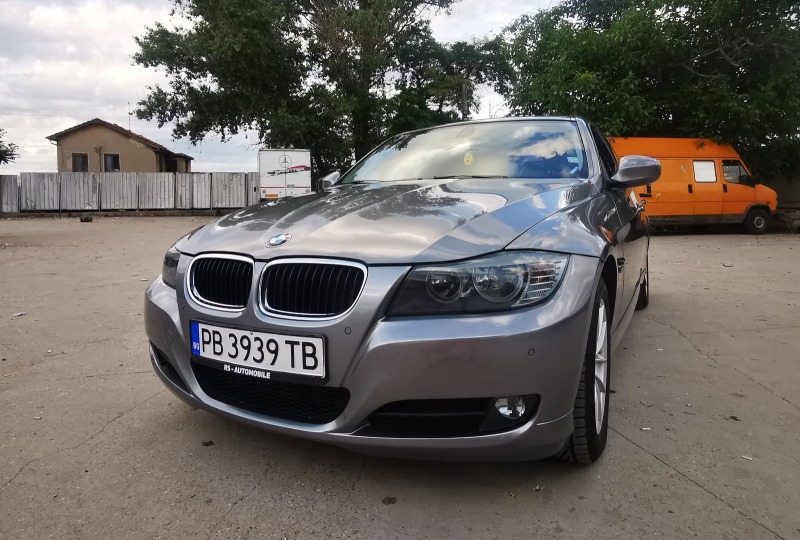 BMW 320 Facelift  xdrive, снимка 1 - Автомобили и джипове - 45918498