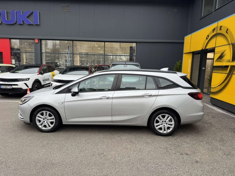 Opel Astra 1.6 CDTI, снимка 3 - Автомобили и джипове - 48220800