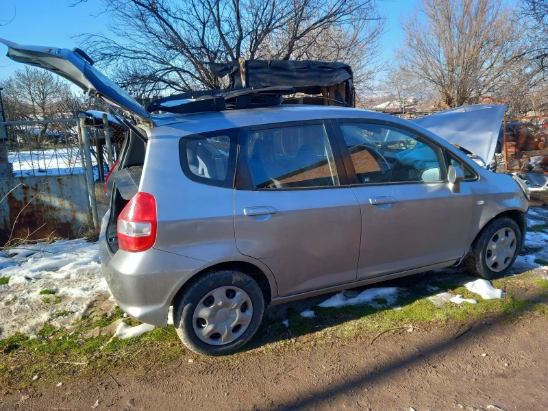 Honda Jazz 1.3 1.4, снимка 1 - Автомобили и джипове - 48950239