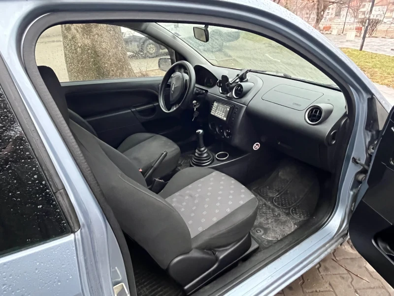 Ford Fiesta, снимка 14 - Автомобили и джипове - 49153962