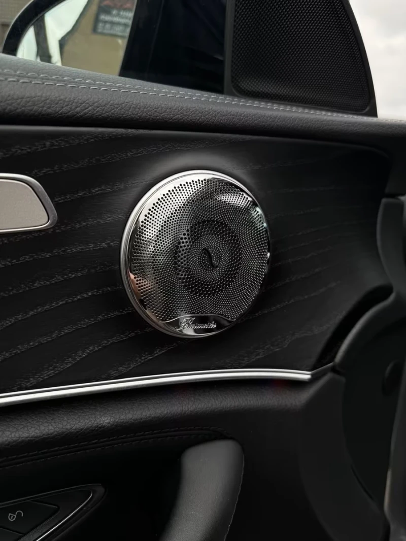 Mercedes-Benz E 53 AMG  * AMG* 4MATIC+ * PANORAMA* , снимка 13 - Автомобили и джипове - 52015227