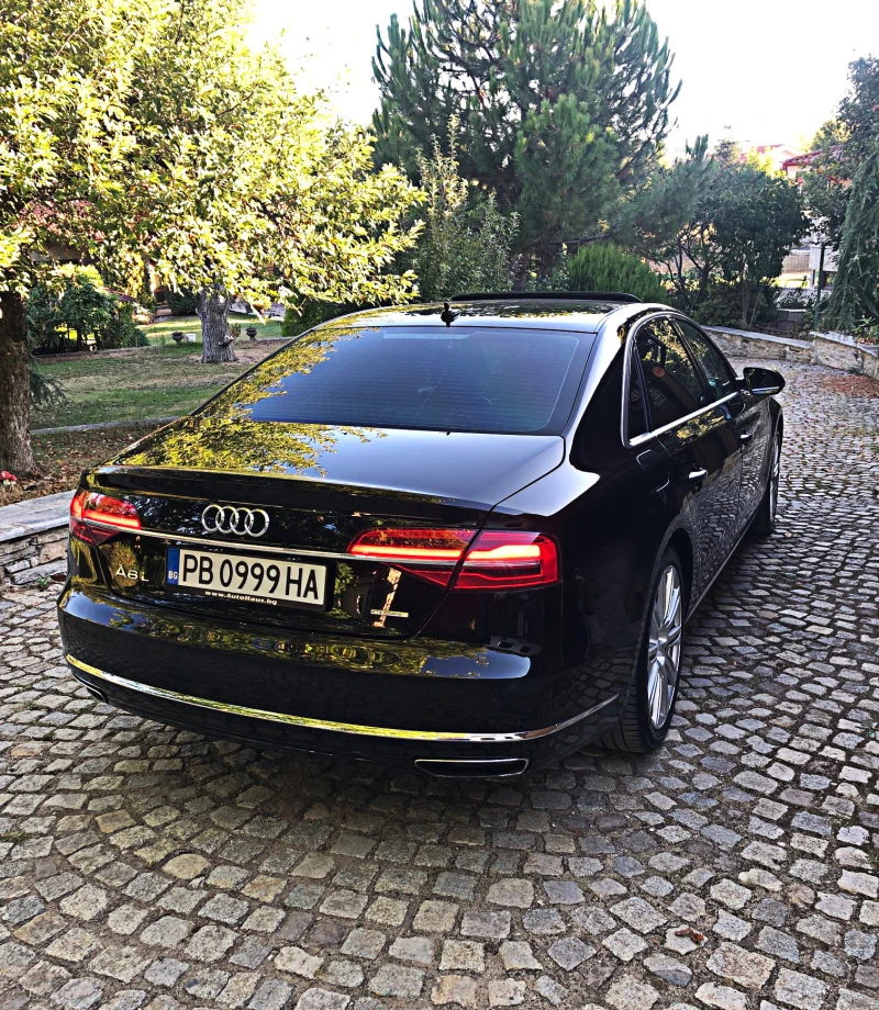 Audi A8, снимка 4 - Автомобили и джипове - 52380628