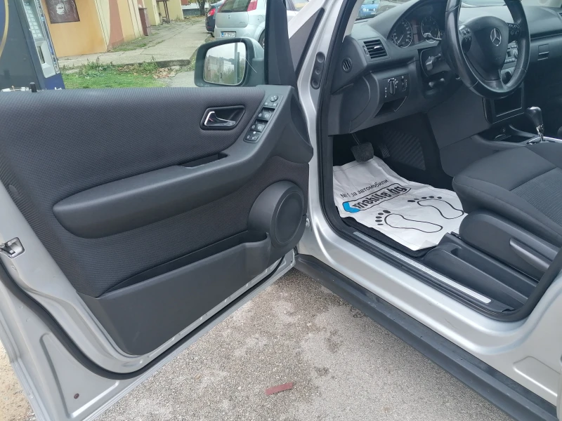 Mercedes-Benz A 150 FEISLIF AUTOMAT , снимка 9 - Автомобили и джипове - 52330666