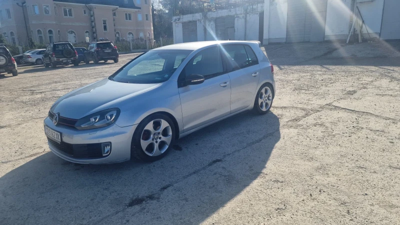 VW Golf GTi, снимка 2 - Автомобили и джипове - 52526687