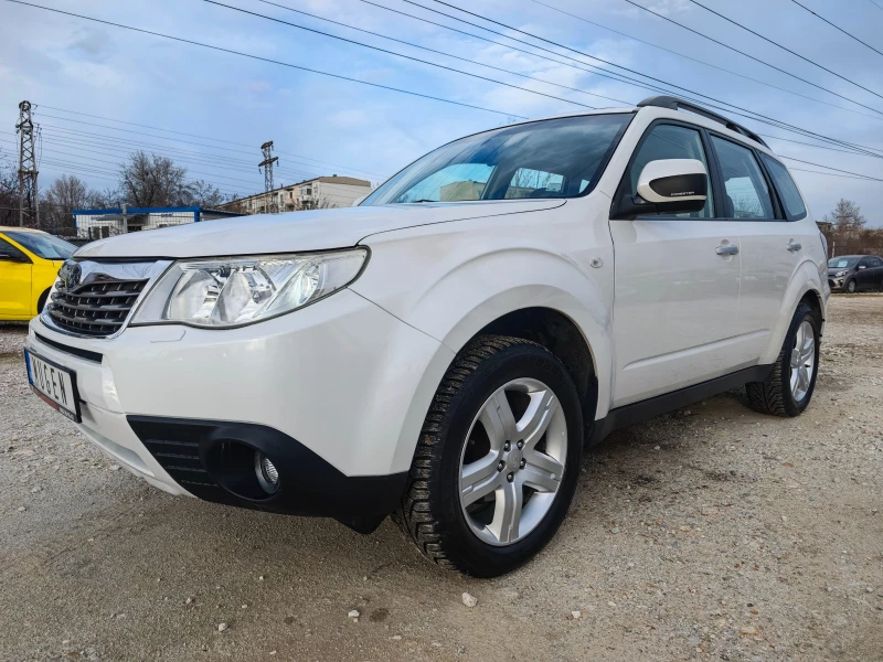 Subaru Forester 2.0i BI-FUEL, снимка 2 - Автомобили и джипове - 53013394