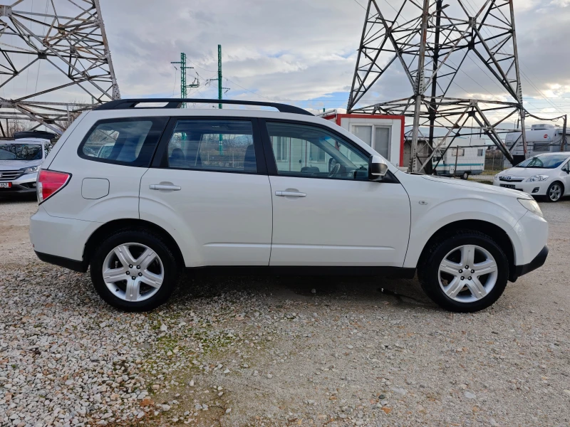 Subaru Forester 2.0i BI-FUEL, снимка 7 - Автомобили и джипове - 53013394