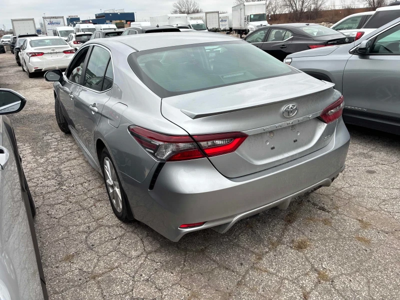 Toyota Camry 4X4 * * CARFAX * * АВТО КРЕДИТ * * , снимка 2 - Автомобили и джипове - 53335557