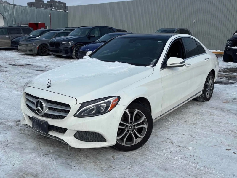 Mercedes-Benz C 300 * CARFAX /Камера/Подгреви