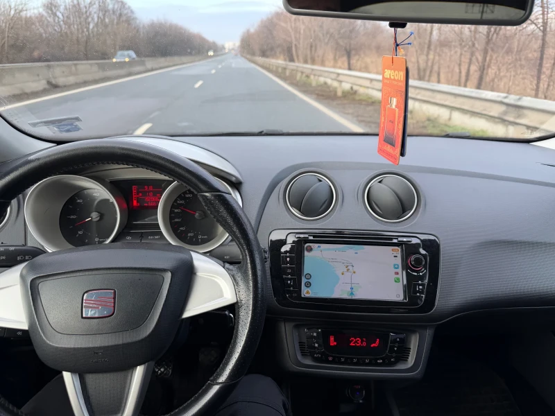 Seat Ibiza, снимка 8 - Автомобили и джипове - 53385999