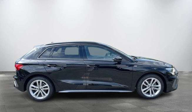 Audi A3 Sportback 30 TDI = S-line= Black Optics Гаранция - изображение 5