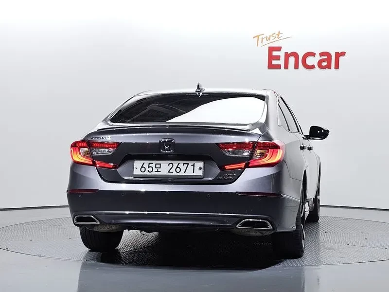 Honda Accord 2.0 Turbo Sports, снимка 4 - Автомобили и джипове - 55739095