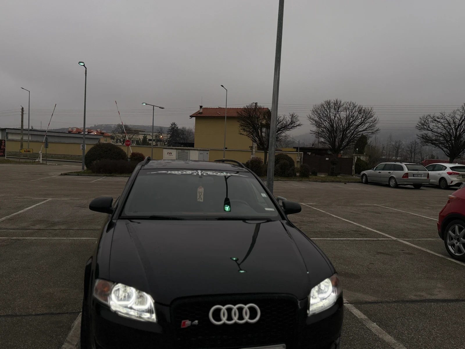 Audi A4, снимка 1