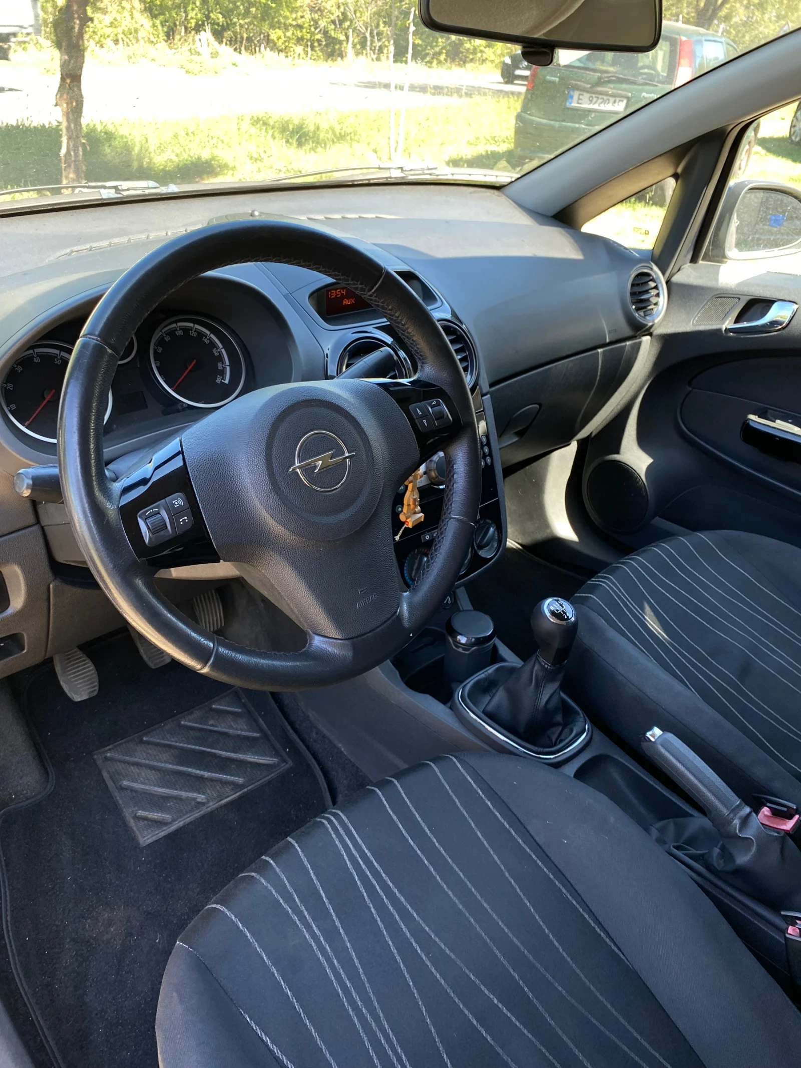 Opel Corsa  - изображение 6