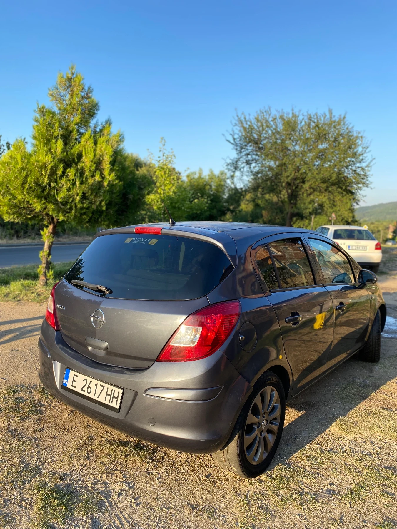 Opel Corsa  - изображение 2