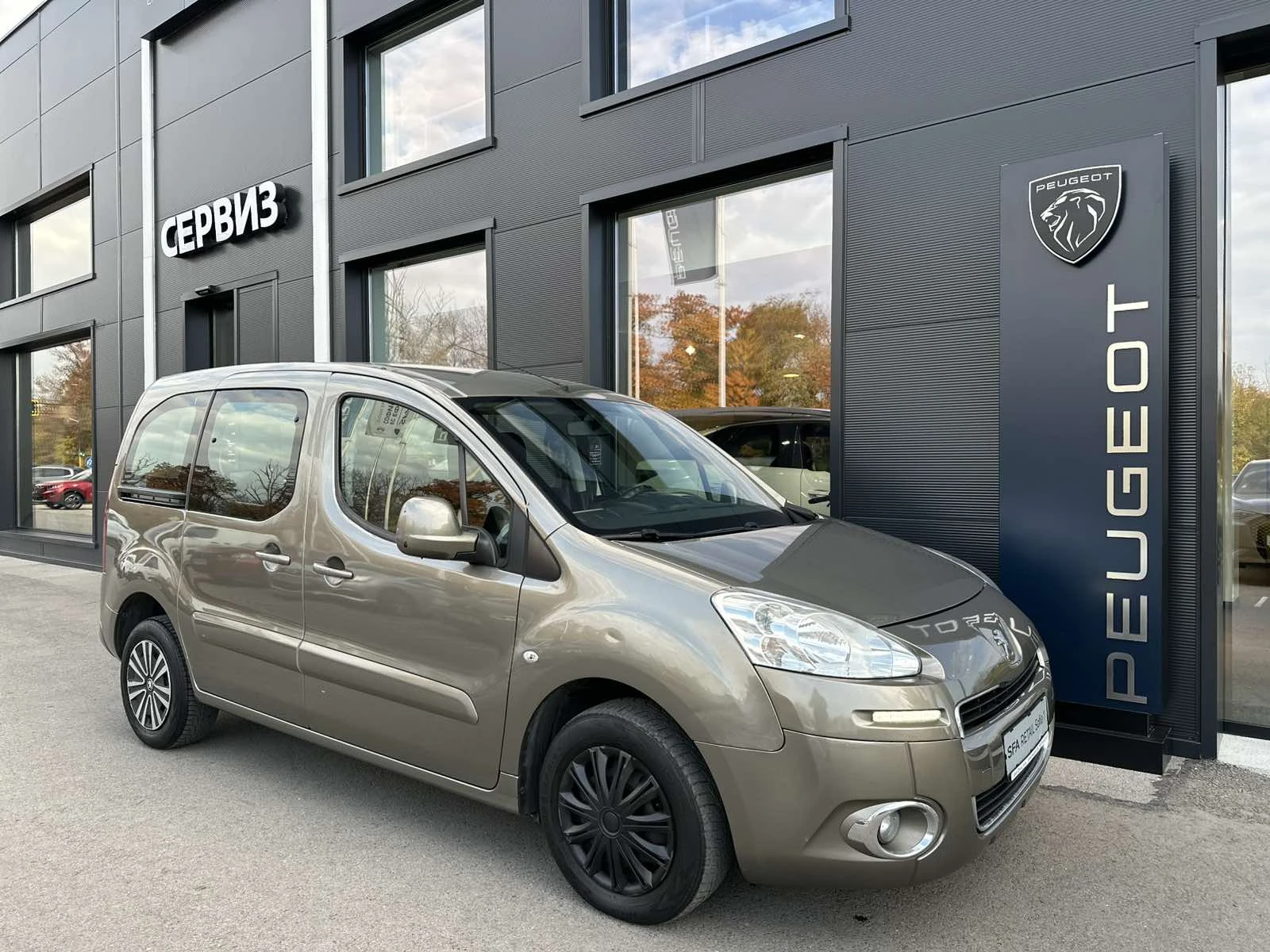 Peugeot Partner TEPEE ACTIVE 1.6HDI/92 MPV - [1] 