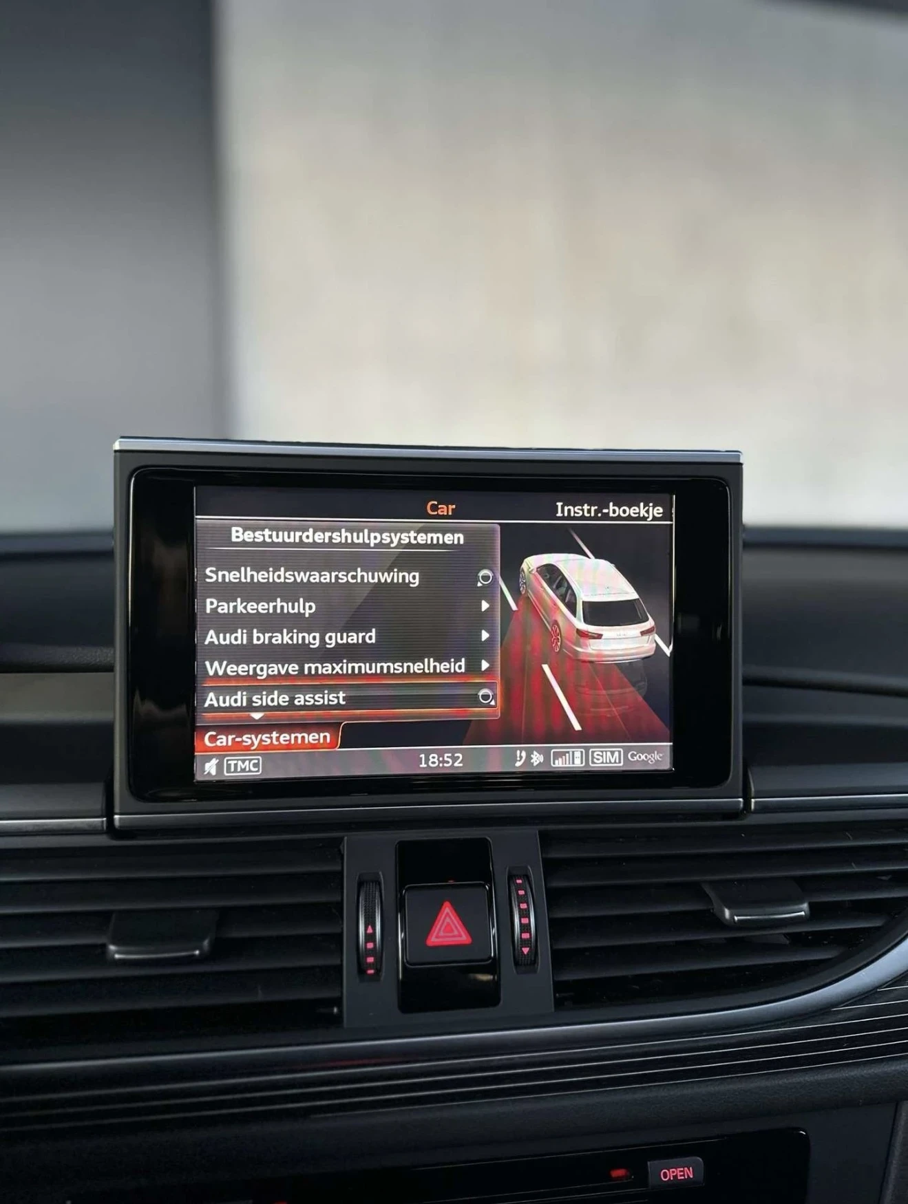 Audi A6 BITDI:MATRIX:BOSE:DIS:PANO:LINE:CAR PLAY | Mobile.bg — изображение 12