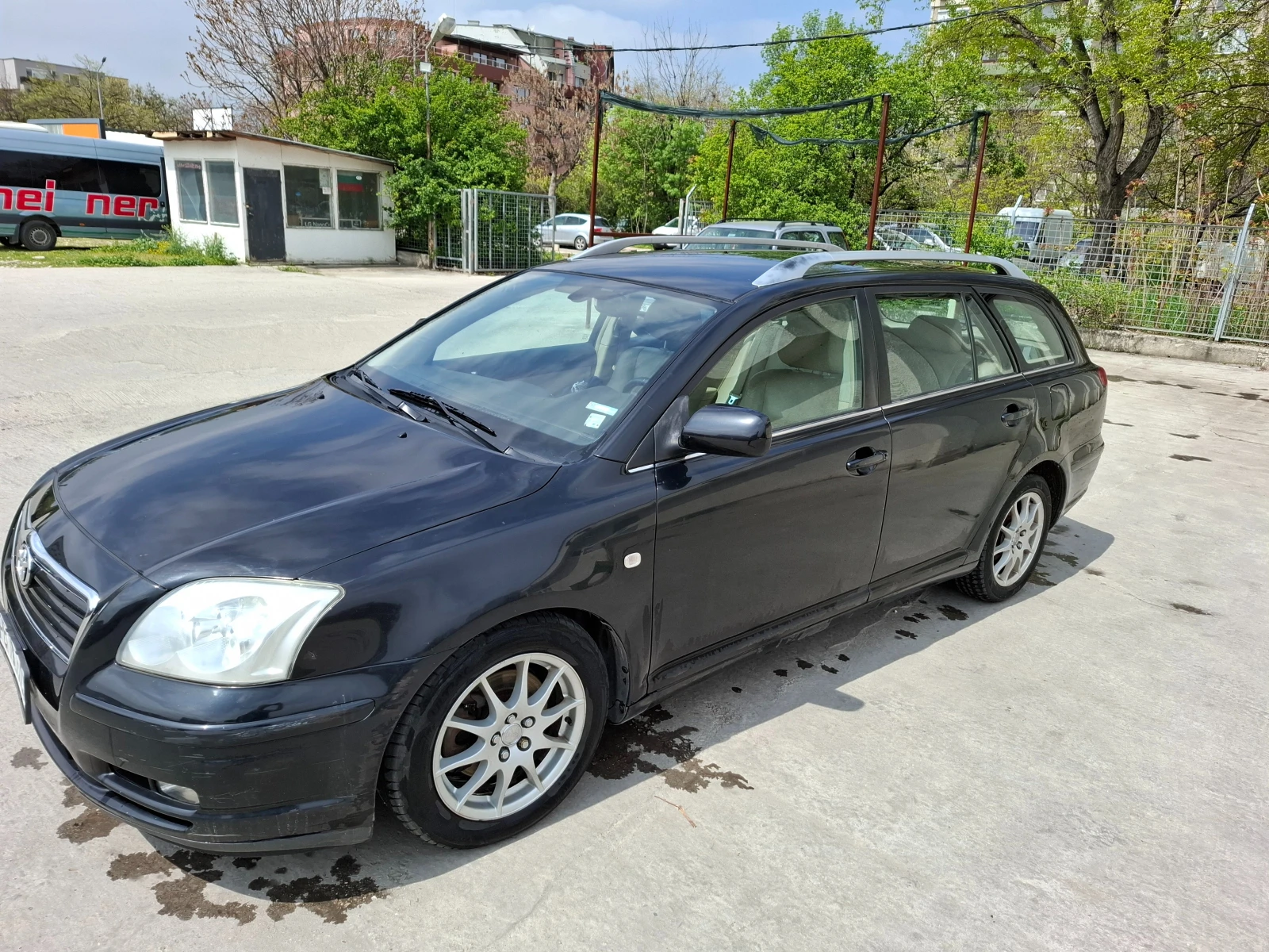 Toyota Avensis  - изображение 2