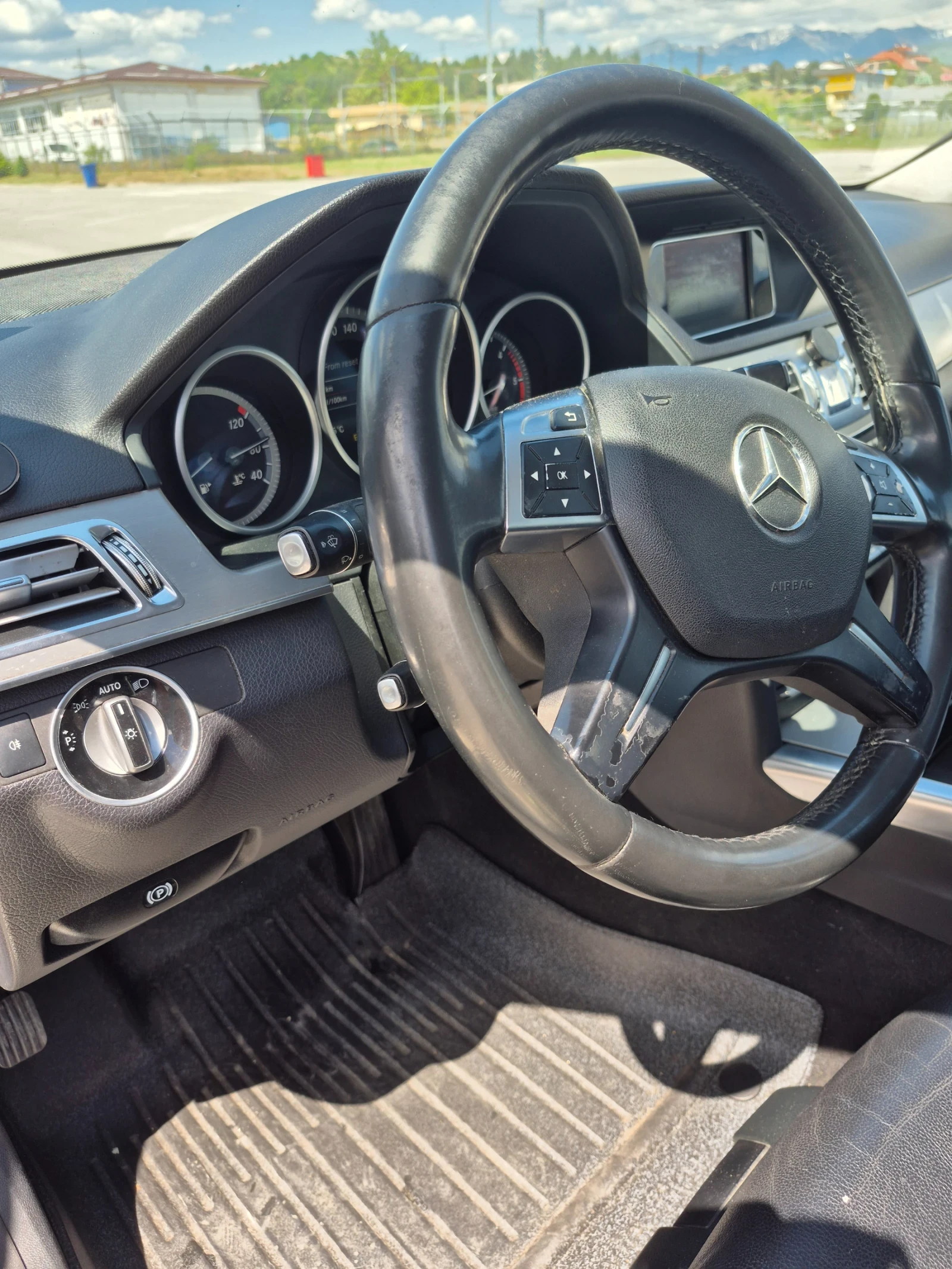 Mercedes-Benz E 220 E 220  - изображение 10