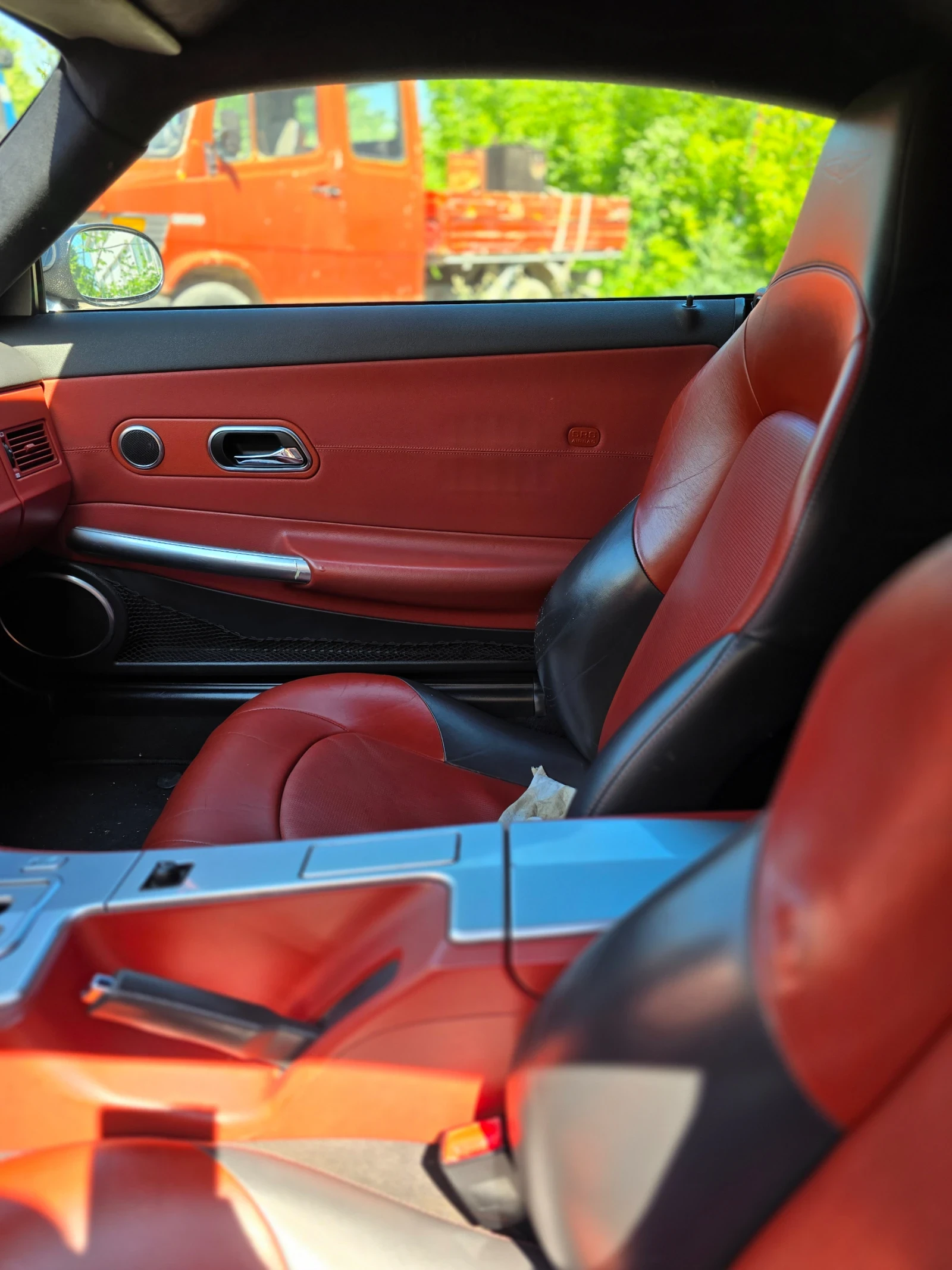 Chrysler Crossfire 3.2 v6 - изображение 6