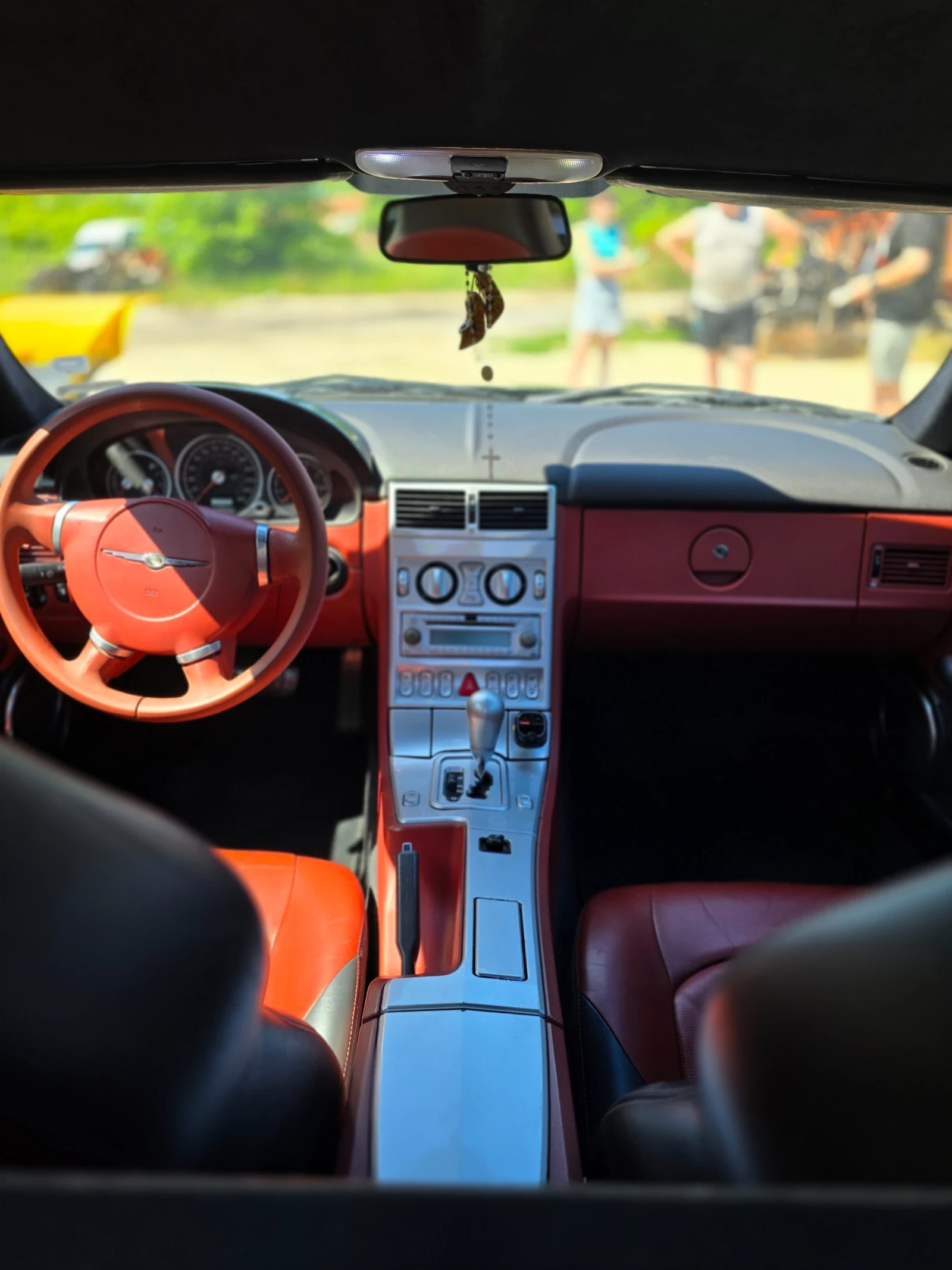 Chrysler Crossfire 3.2 v6 - изображение 8