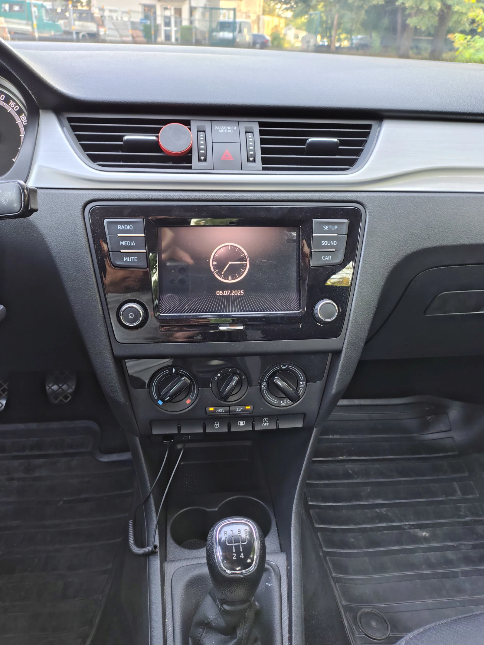 Skoda Rapid  - изображение 9
