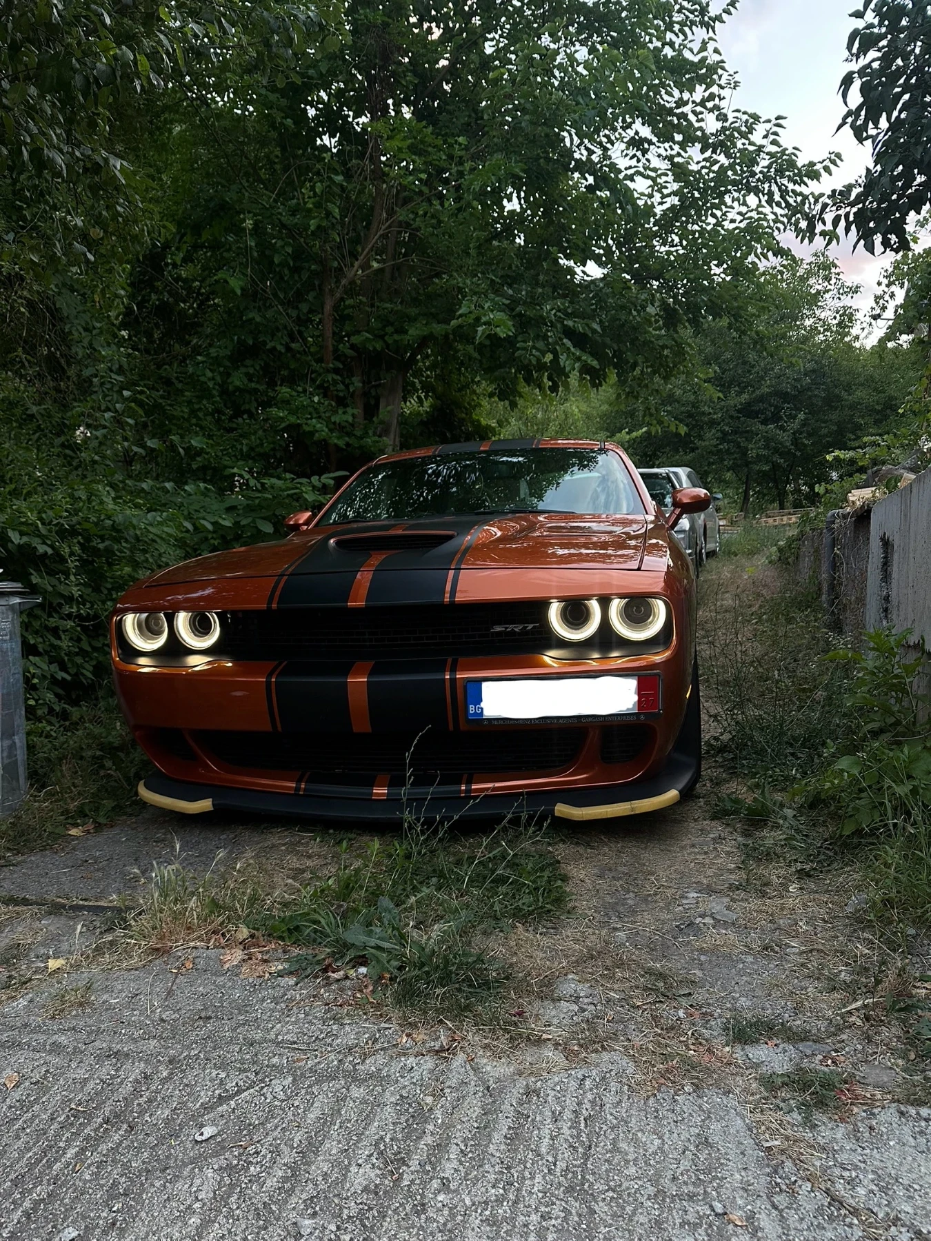 Dodge Challenger 6, 4 SRT - изображение 6