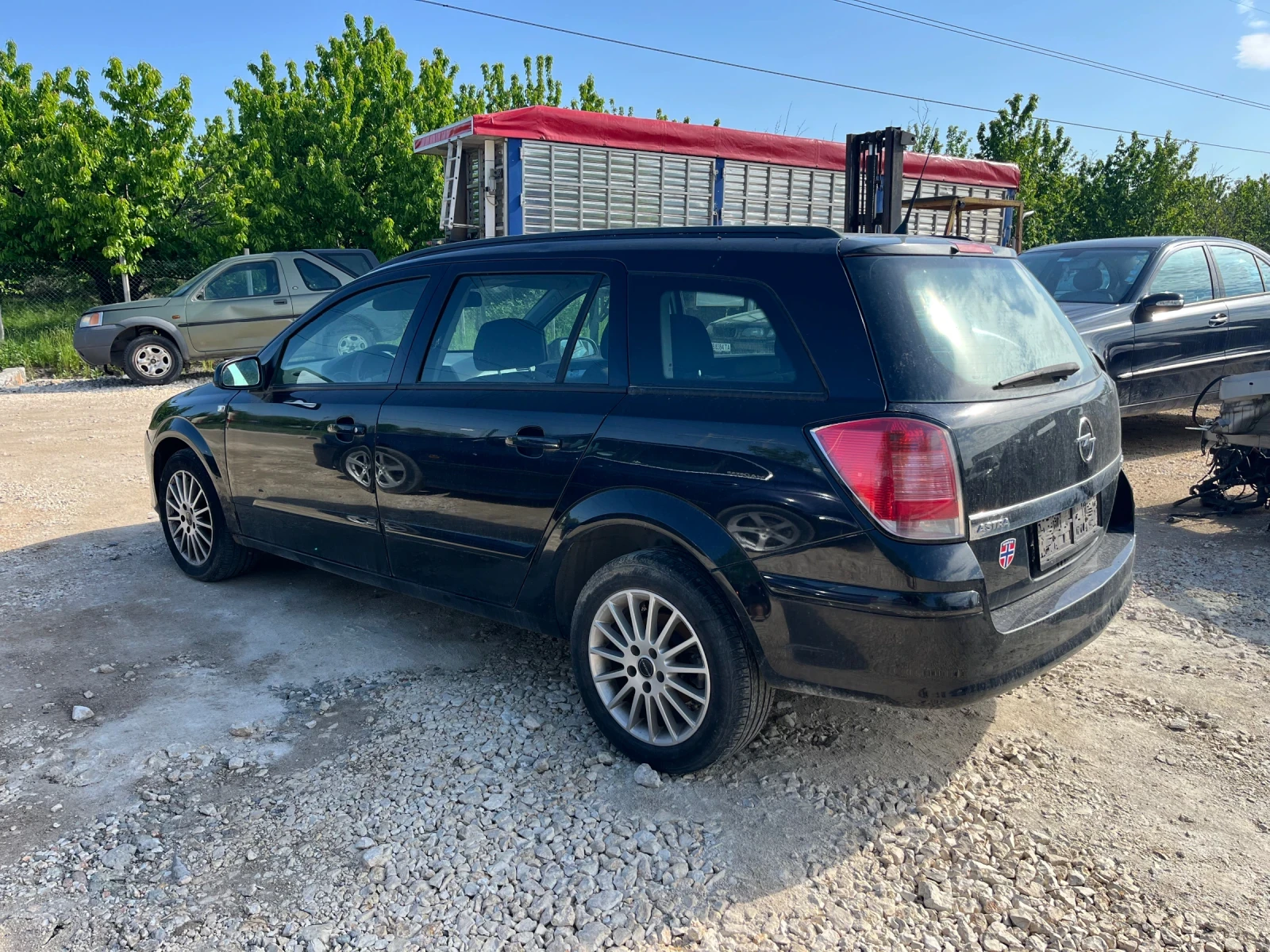 Opel Astra H 1.7CDTI на ЧАСТИ - изображение 4