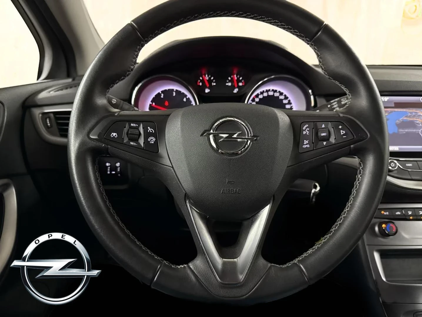 Opel Astra  - изображение 6