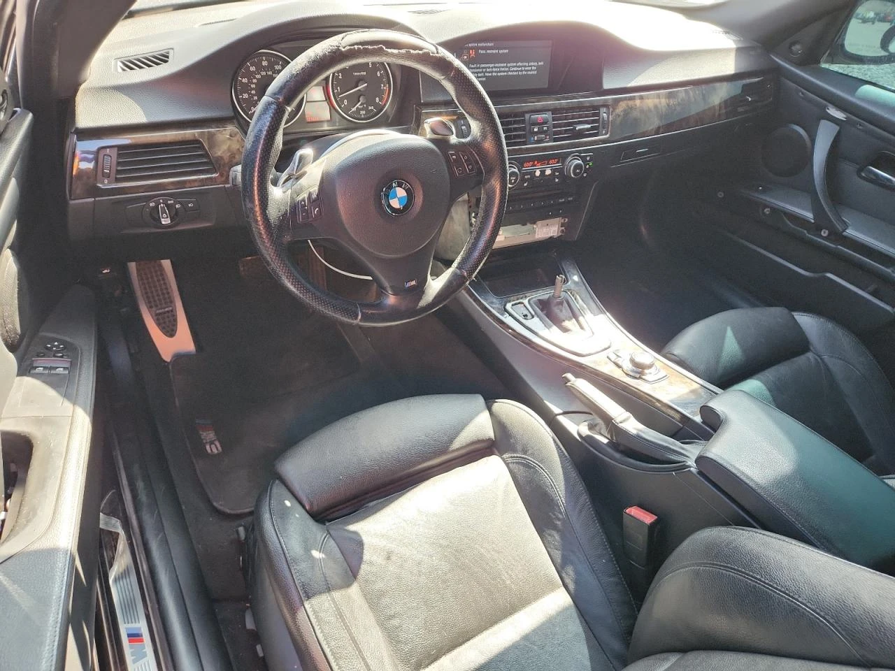 BMW 335  - изображение 8