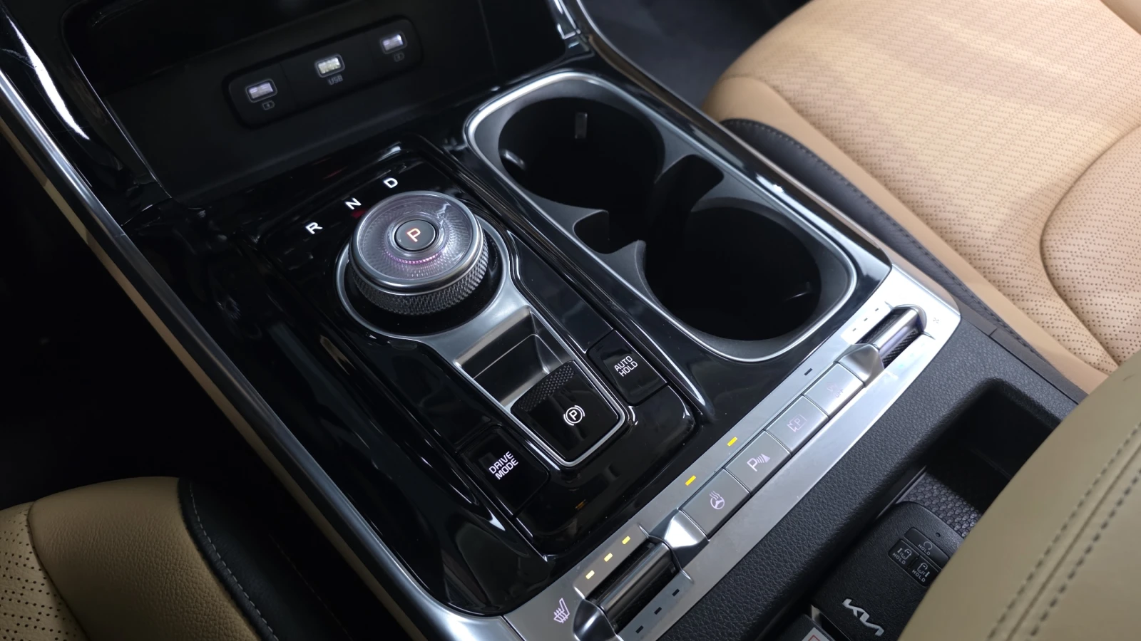 Kia Carnival 7 seater Noblesse autogeorge.com - изображение 9