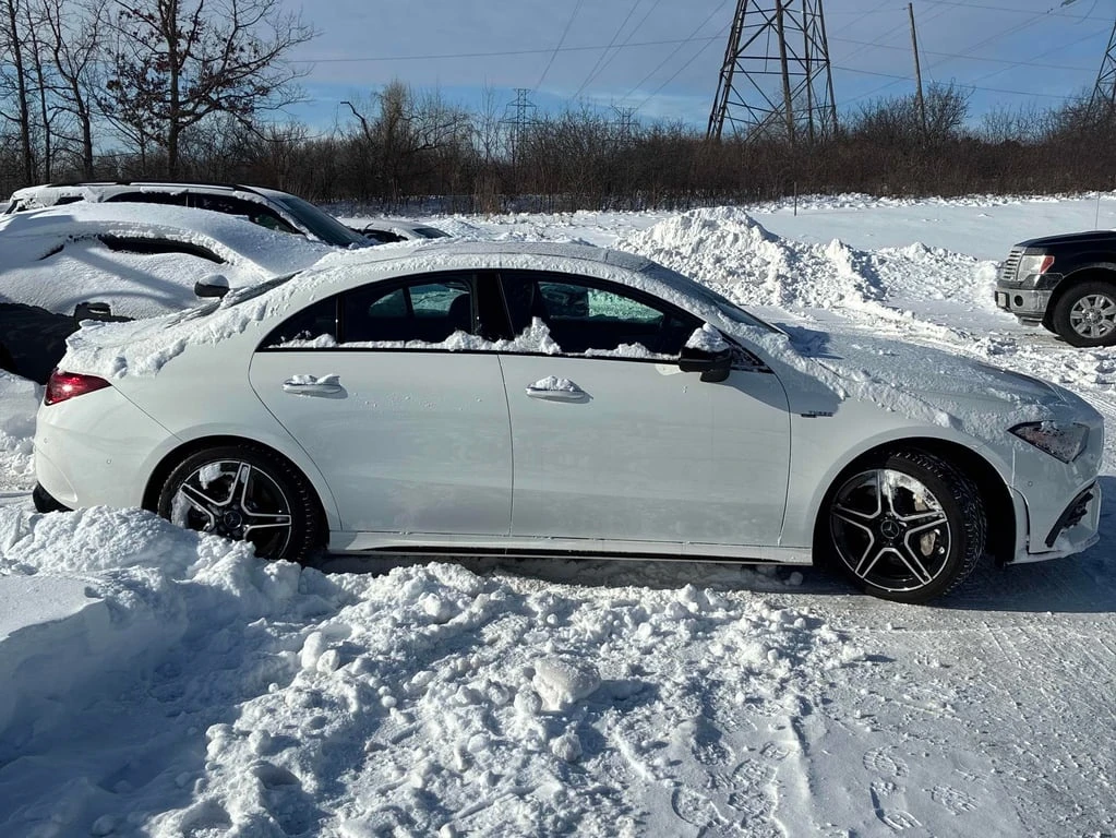 Mercedes-Benz CLA 350 AMG * Подгреви * CARFAX * 4MATIC AWD - изображение 3