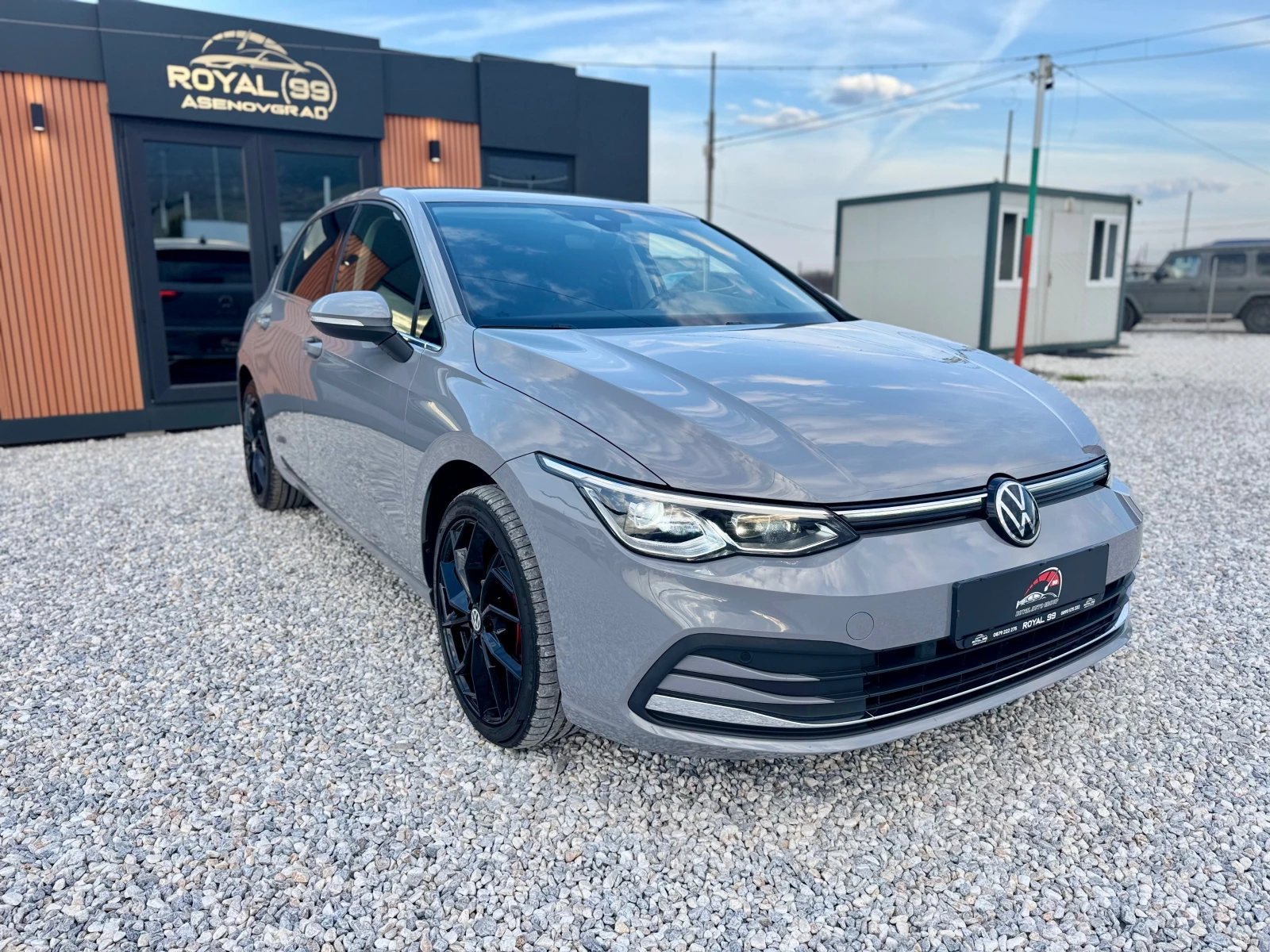 VW Golf ::eHybrid::DSG::1 собственик::IQ LED, снимка 3 - Автомобили и джипове - 53342730