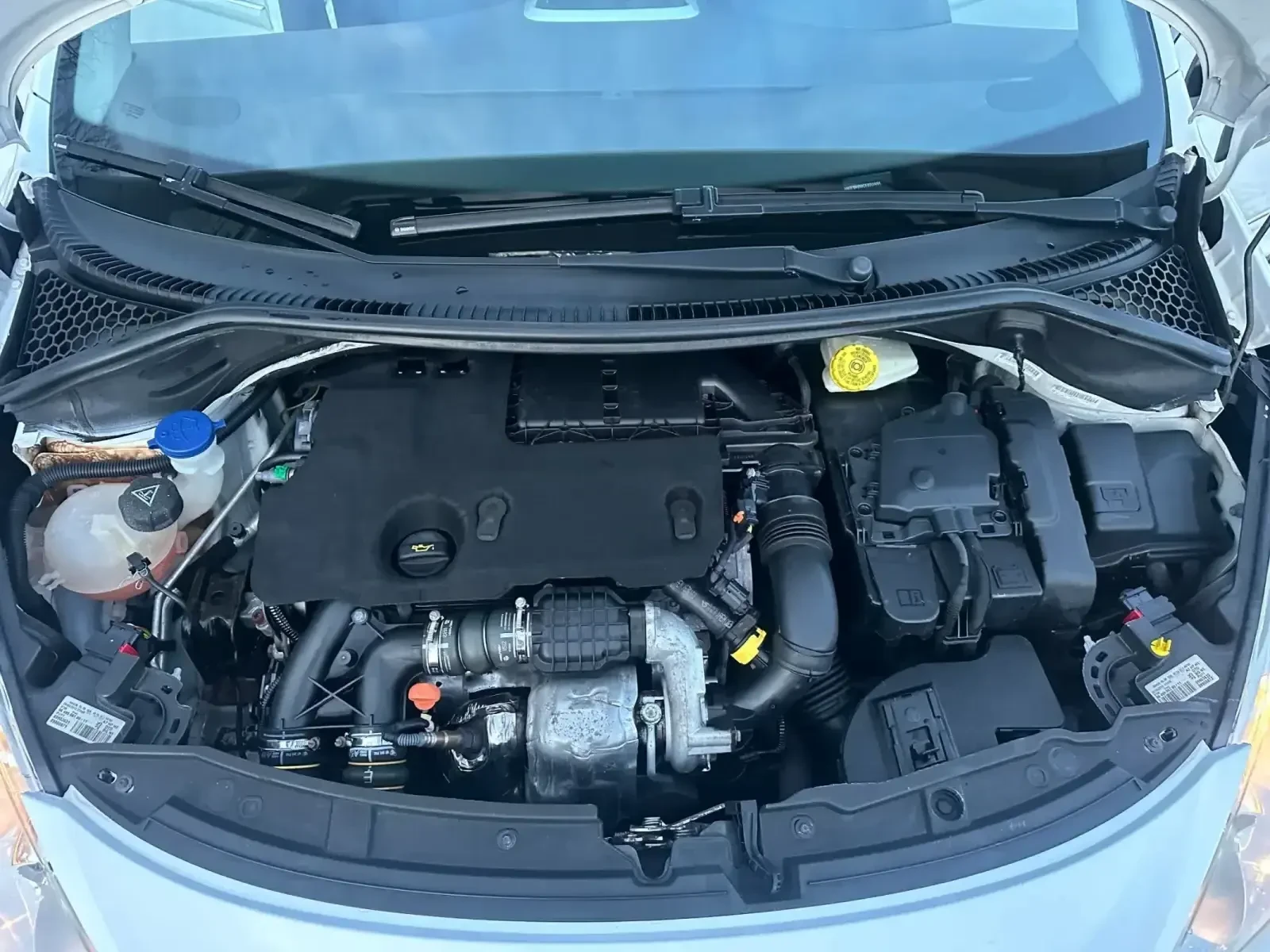 Peugeot 207 1.6HDI 92kc PANORAMA  | Mobile.bg � ����������� 17