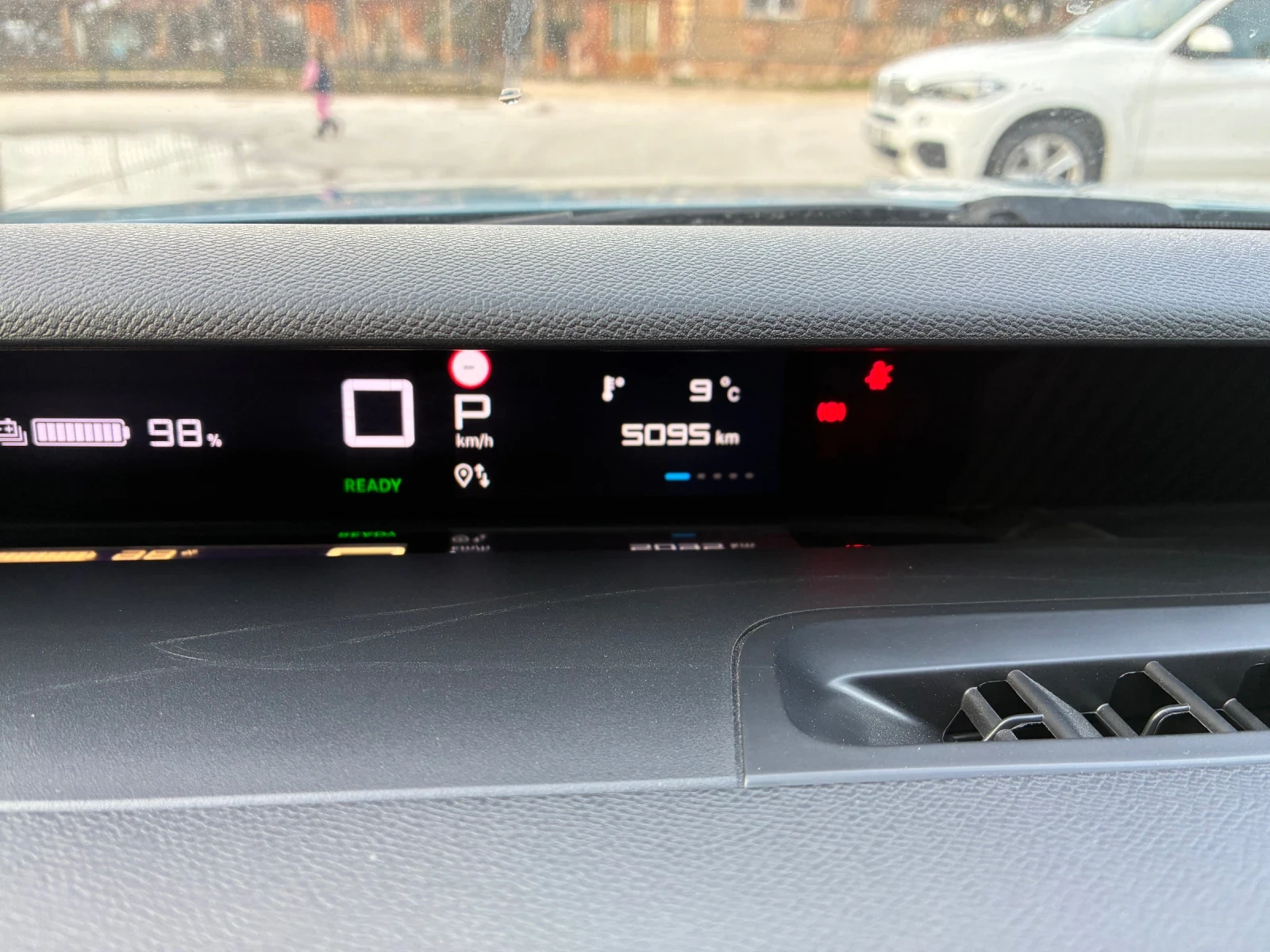 Citroen C3 eC3 electric, снимка 13 - Автомобили и джипове - 54368780