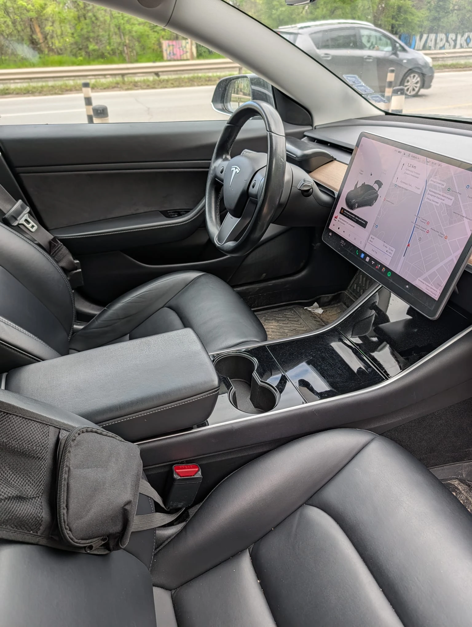 Tesla Model 3 Long Range, снимка 6 - Автомобили и джипове - 54380431