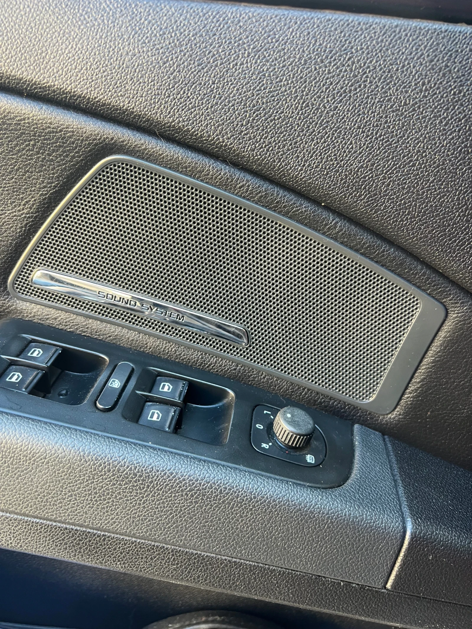 Skoda Superb, снимка 15 - Автомобили и джипове - 54423952