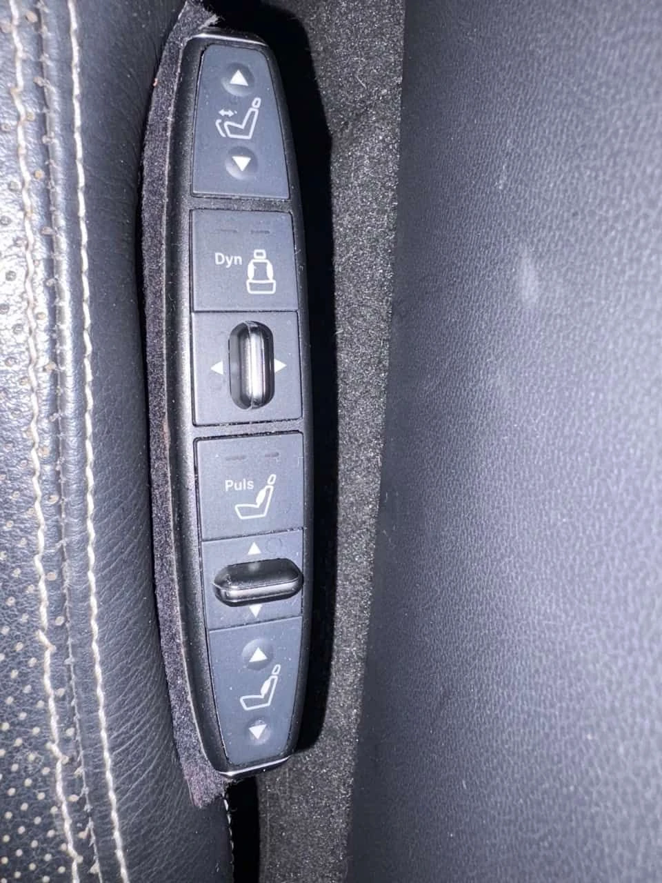 Mercedes-Benz CLS 550 4MATIC * ��������* ���������* �������� ��������*  | Mobile.bg � ����������� 11