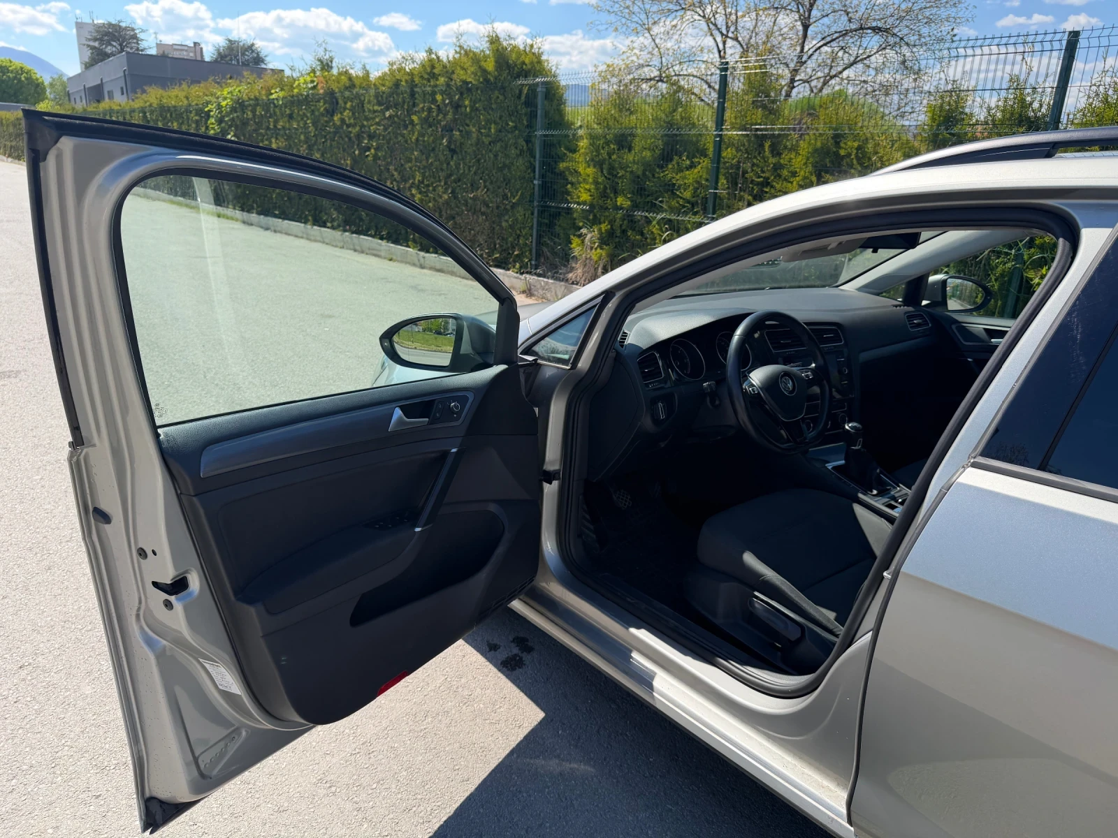 VW Golf 7, снимка 7 - Автомобили и джипове - 54429906