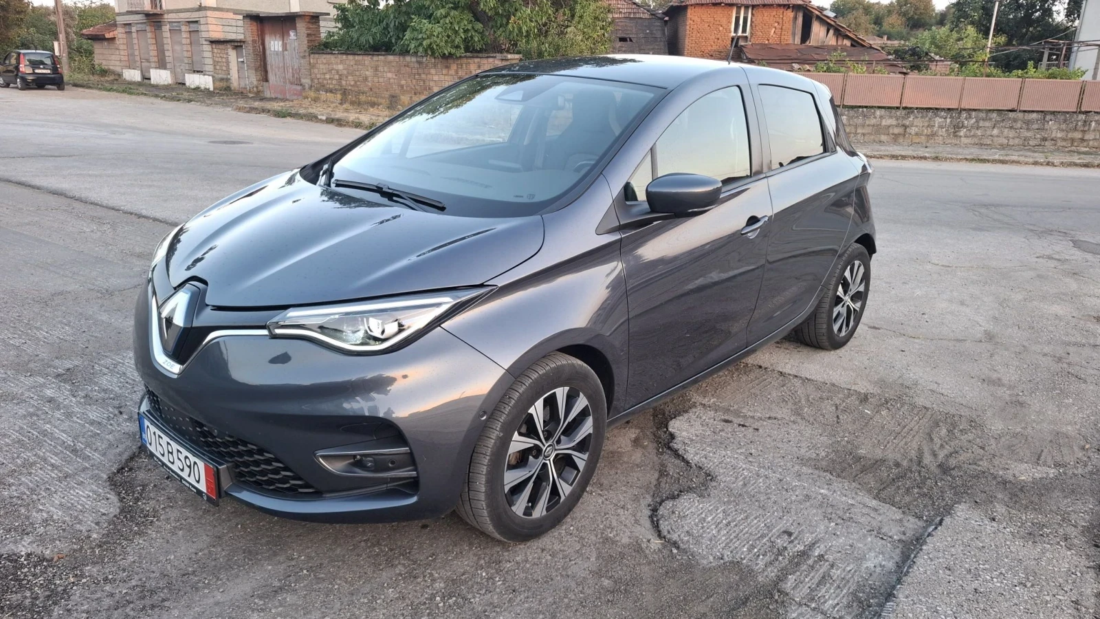 Renault Zoe INTENCE R135 52 KW CCS ПОДГРЕВ 