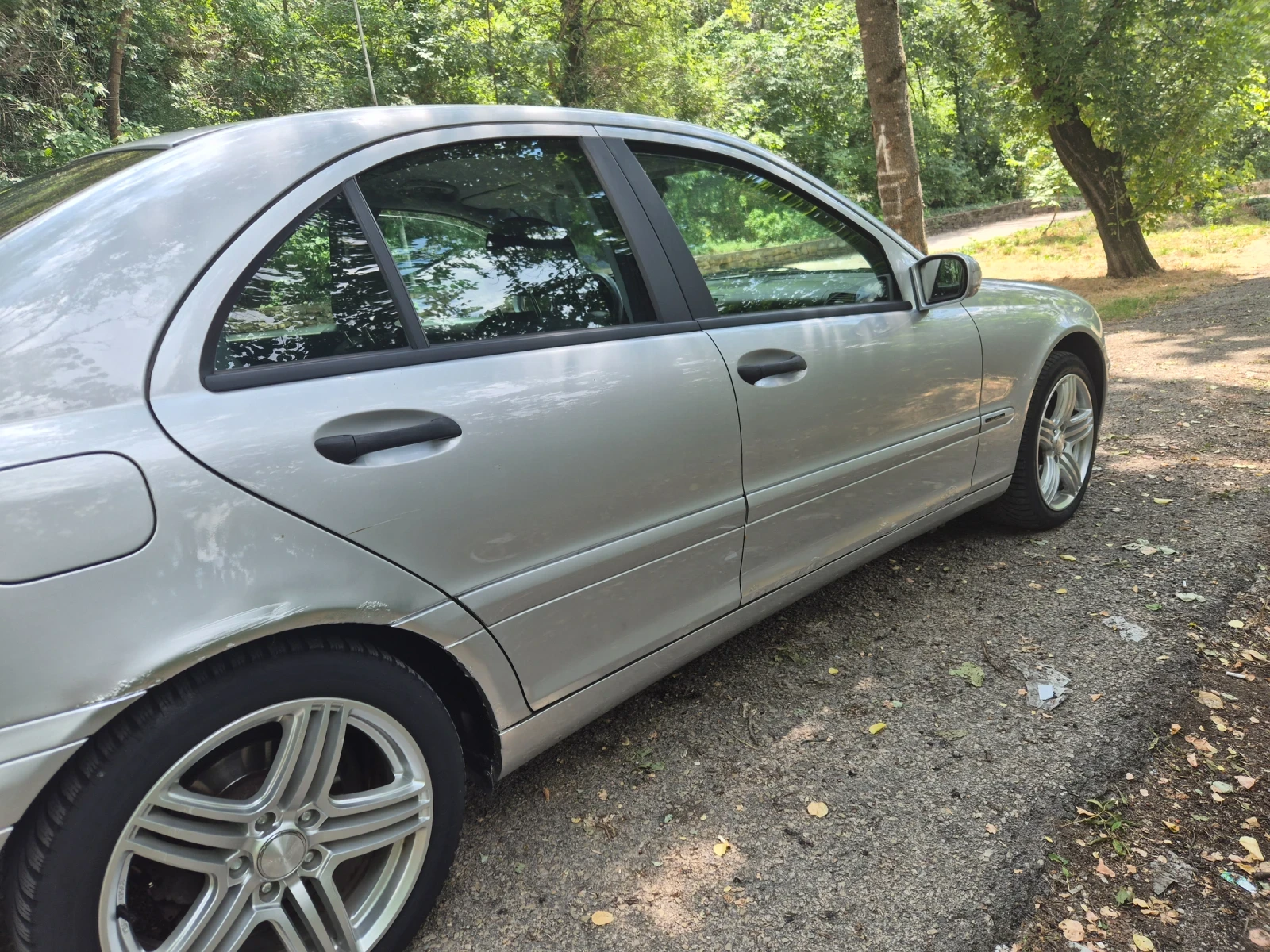 Mercedes-Benz C 200, снимка 9 - Автомобили и джипове - 56208429