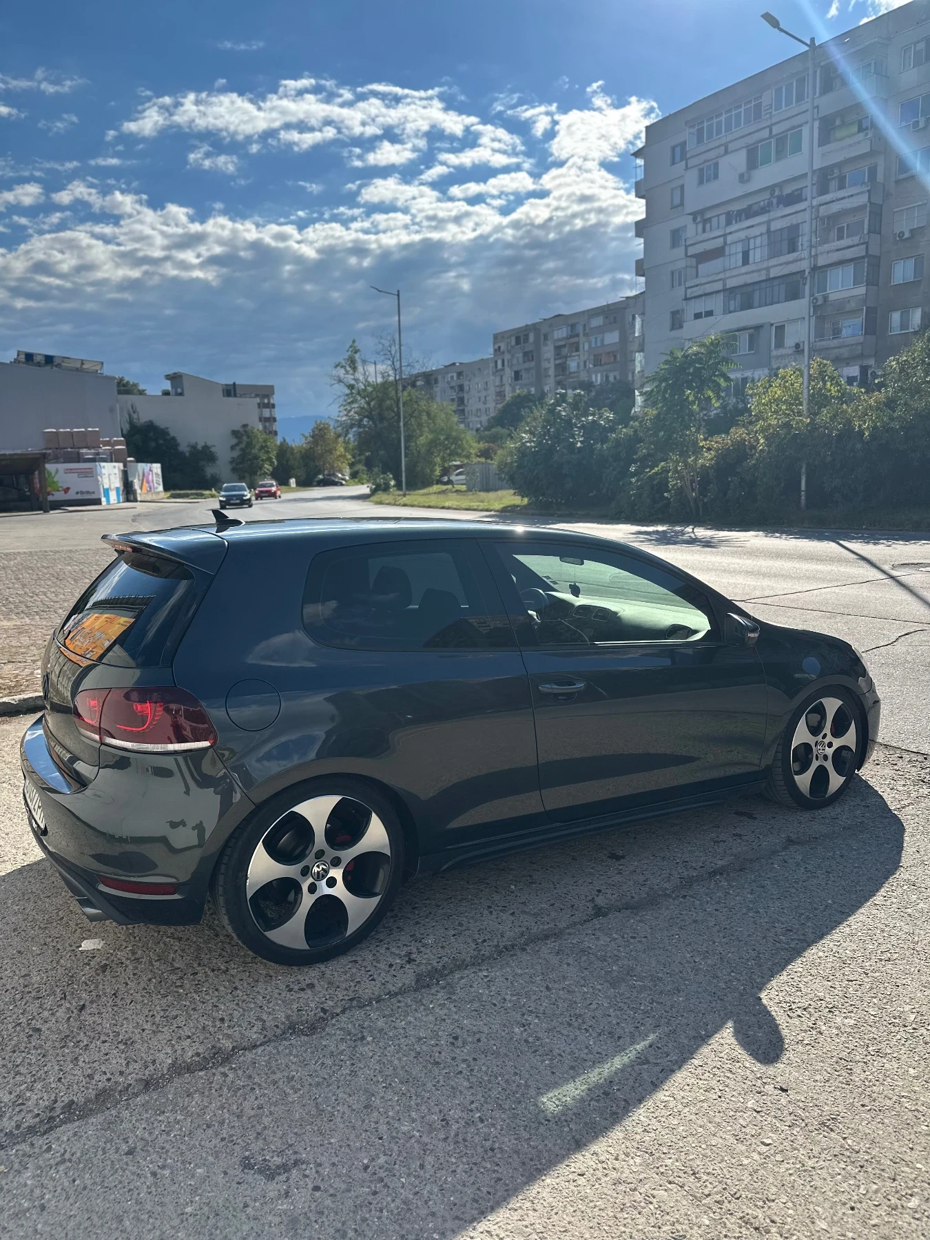 VW Golf GTI, снимка 4 - Автомобили и джипове - 56245378