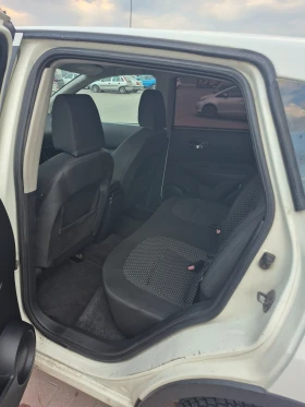 Обява за продажба на Nissan Qashqai 2.0 газ/бензин 4х4 141к.с  ~10 500 лв. - изображение 5