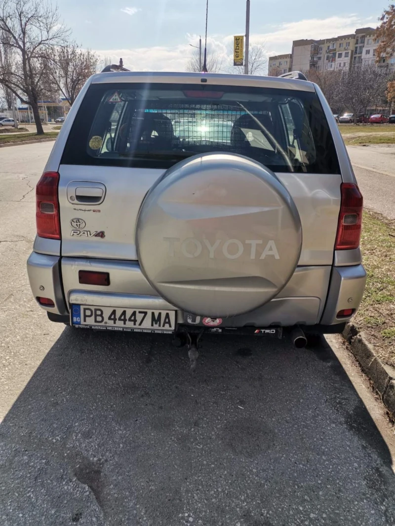 Toyota Rav4, снимка 9 - Автомобили и джипове - 49345954