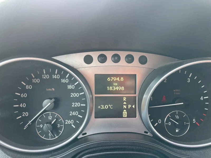 Mercedes-Benz ML 320 FACELIFT , снимка 9 - Автомобили и джипове - 52911016