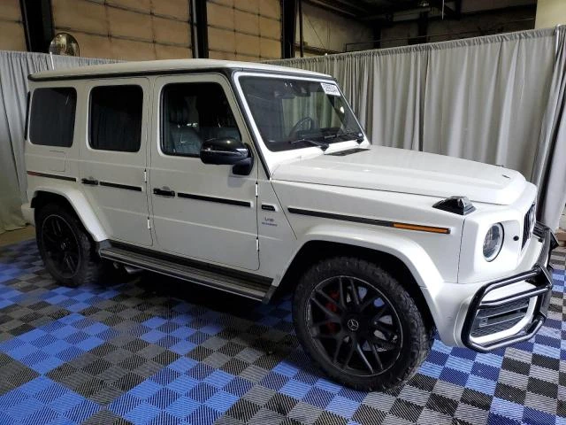 Mercedes-Benz G G 63 AMG - изображение 2