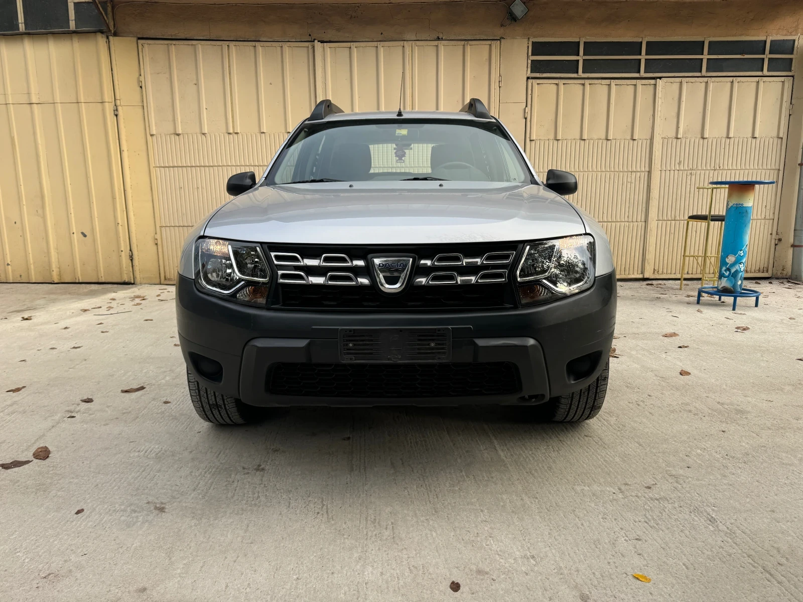 Dacia Duster 1.6i - [1] 