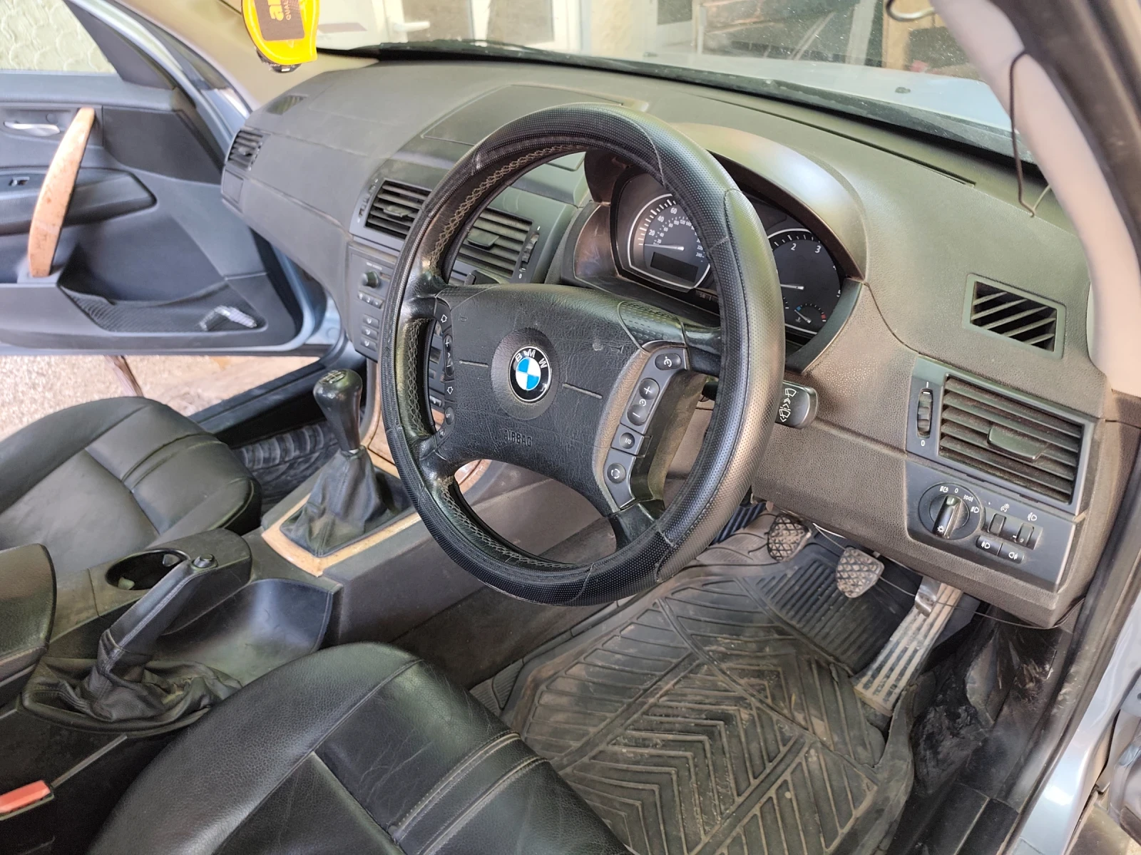 BMW X3 2, 0 d - изображение 7