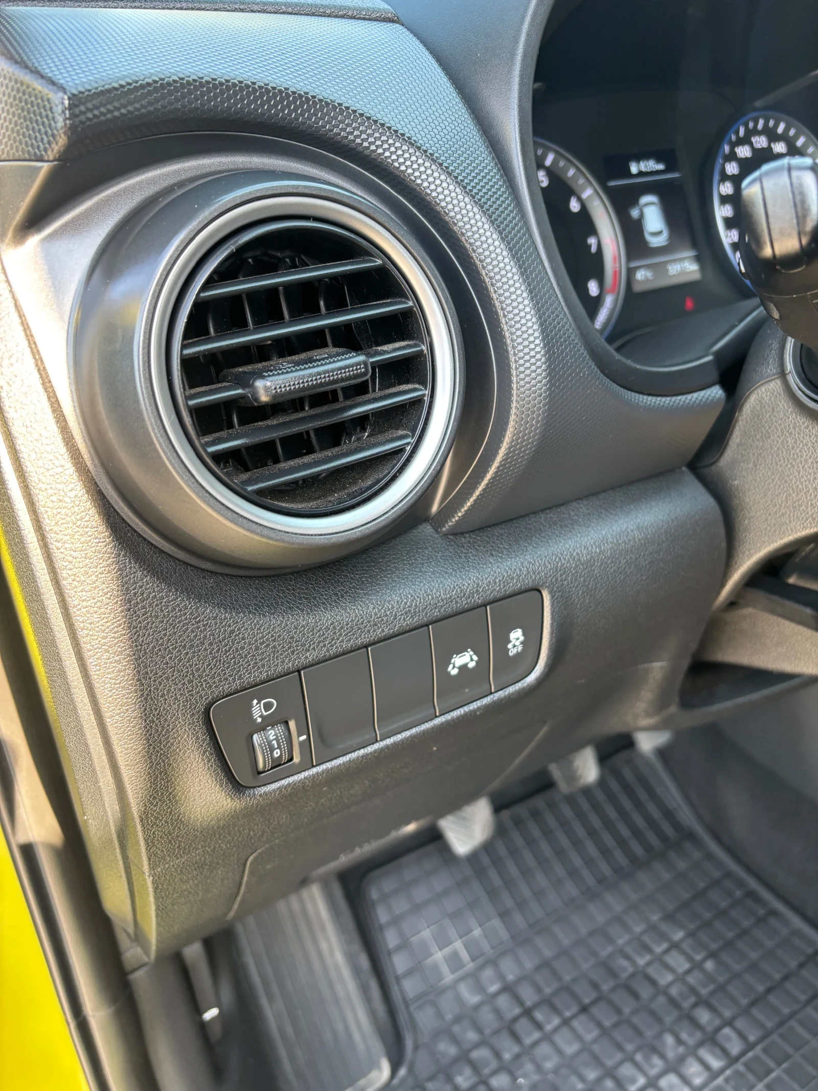 Hyundai Kona  - изображение 7