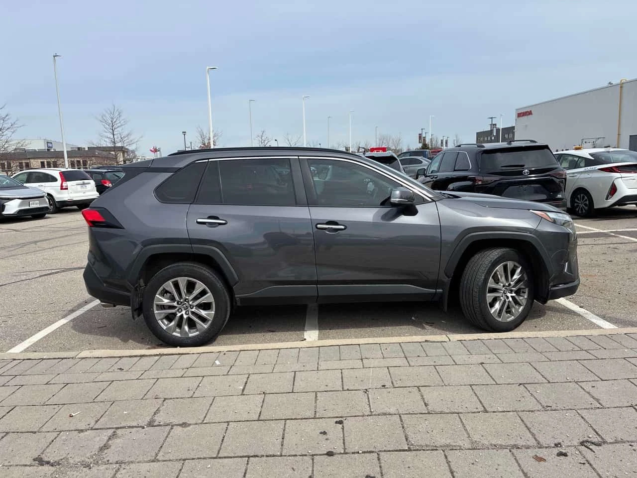 Toyota Rav4 * Limited * CARFAX * ЦЕНА ДО БГ, снимка 3 - Автомобили и джипове - 53997478