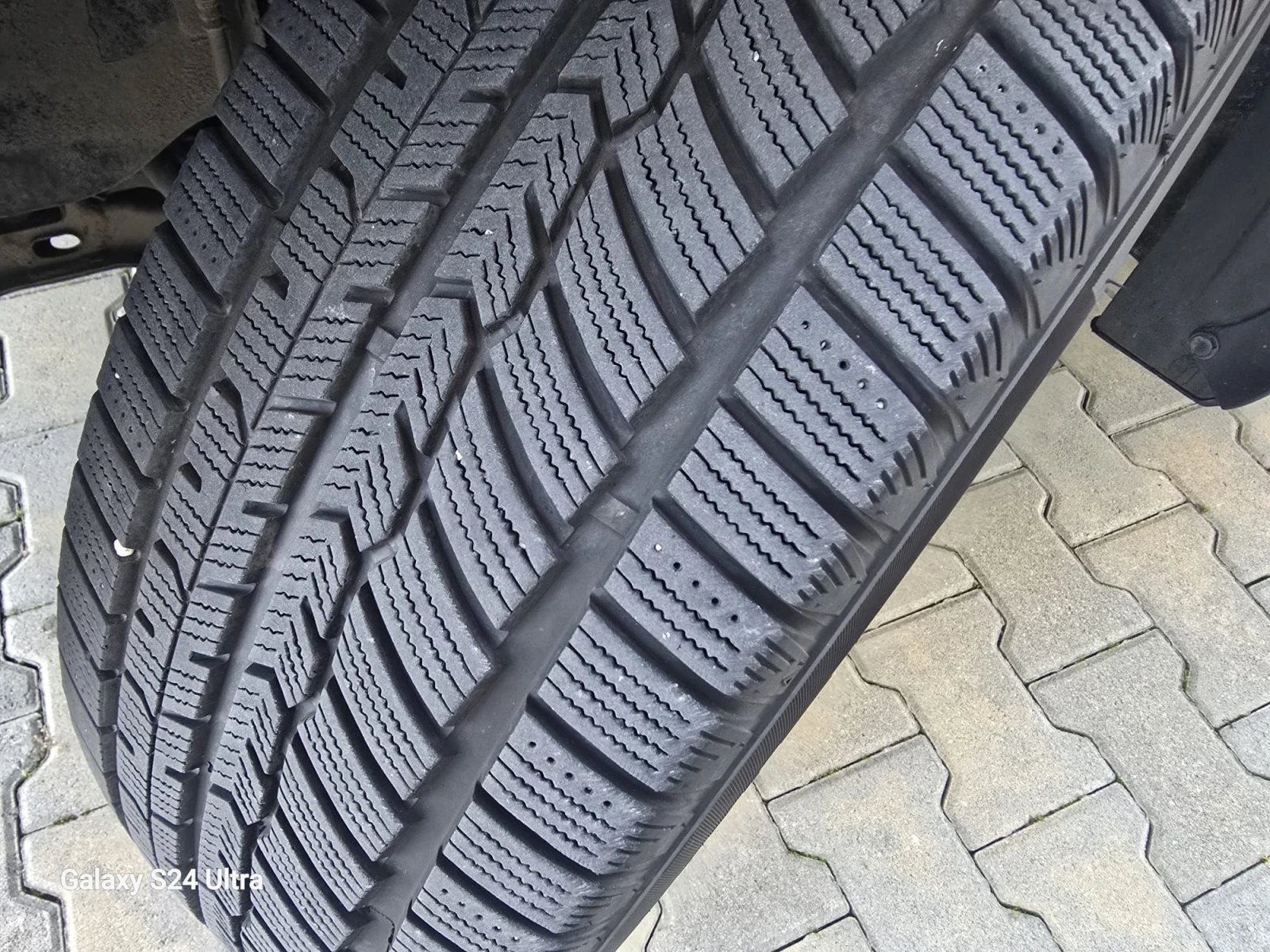 Suzuki Grand vitara 1.9DDIS, снимка 15 - Автомобили и джипове - 54141360